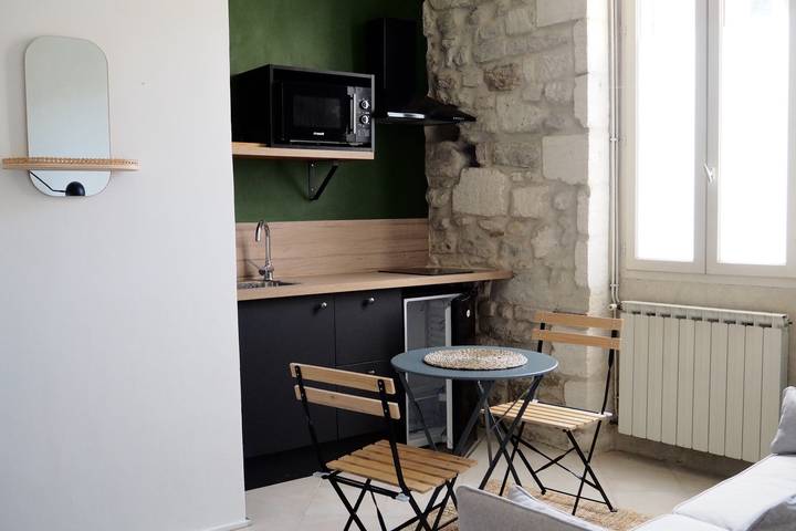 Gîte pour 2 personnes, avec terrasse à Avignon - 2