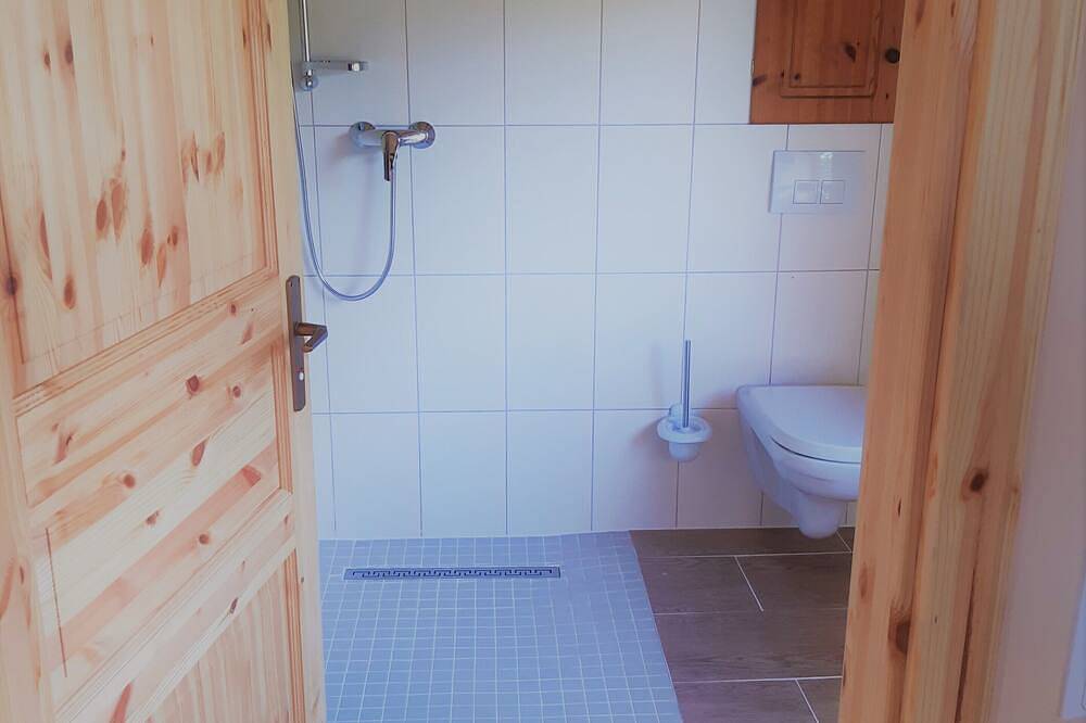 Fachwerkhaus in Naturbauweise in direkter Wassernähe in Gorgast, Küstriner Vorland