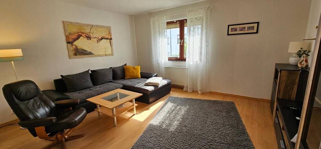 Ferienwohnung für 4 Personen, mit Terrasse und Garten sowie Ausblick in Löhnberg