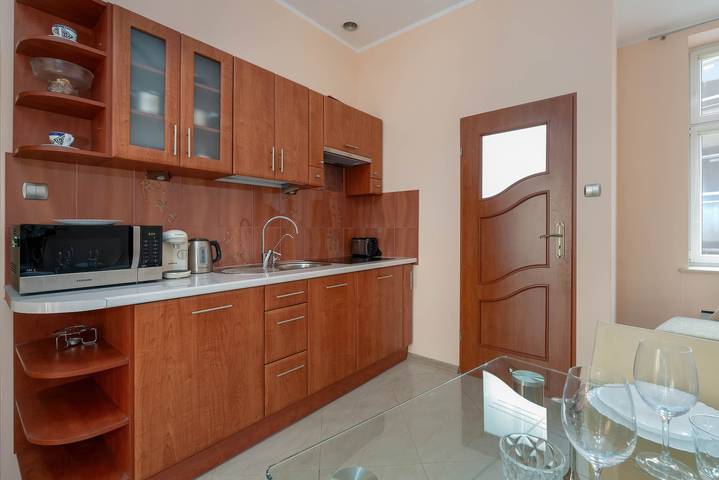 Appartement de vacances entier, Spacious Studio in the Center of Poznań | Balcony in Poznań, Grande Pologne