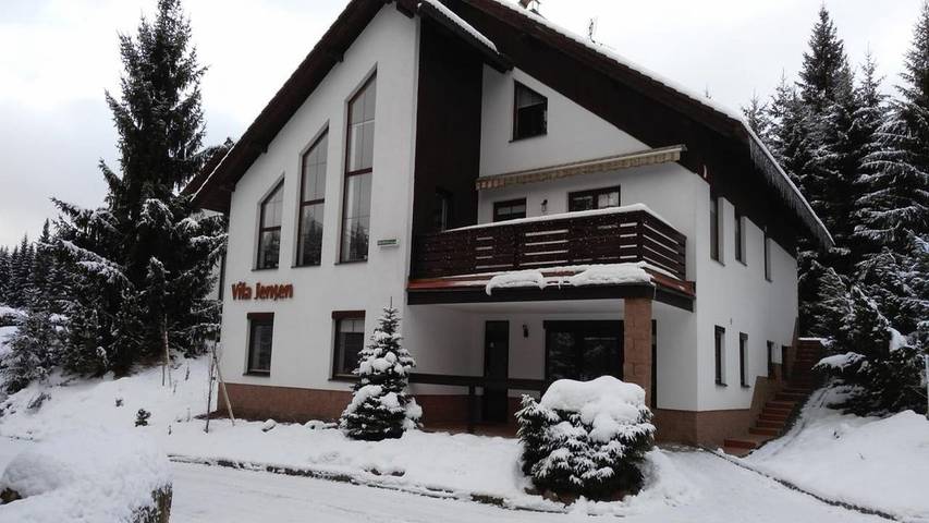 Vakantiewoning voor 8 personen, met tuin in Harrachov