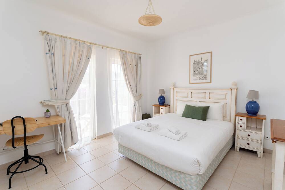 Townhouse Budens in Budens, Faro Distrikt
