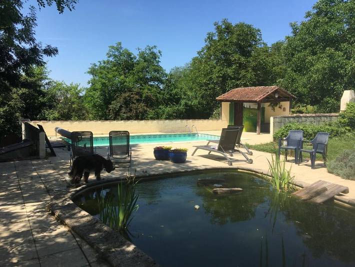 Maison de vacances pour 6 personnes, avec Jacuzzi et Terrasse ainsi que Jardin et Piscine