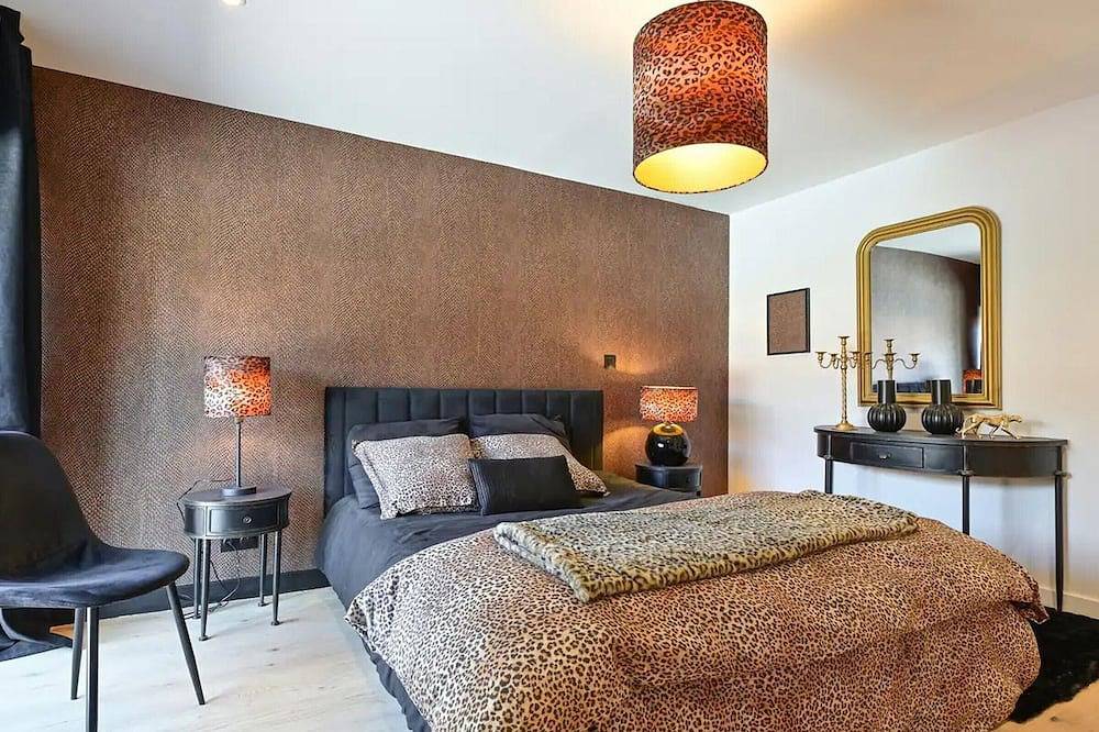 Lujosa villa renovada con aparcamiento y aire acondicionado en Marcq-en-Barœul in Marcq-en-Barœul, Lille region