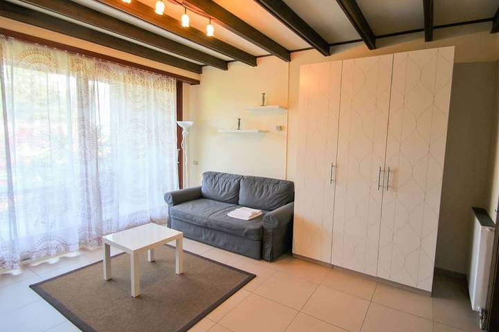 Ferienwohnung für 3 Personen, mit Pool und Garten in Porto Valtravaglia - 3
