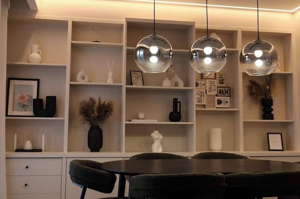 Entire apartment, Appartement Cosy vue sur la Seine ! À 15 Minutes des Champs-élysées ! in Courbevoie, Hauts-de-Seine