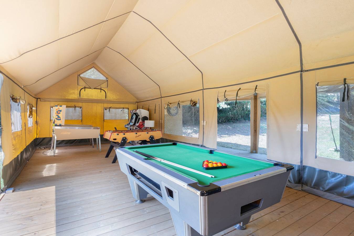 Tente  " Pepino Glamping " avec vue montagne, piscine privée et Wi-Fi in Arco de Baúlhe, Arco de Baúlhe e Vila Nune