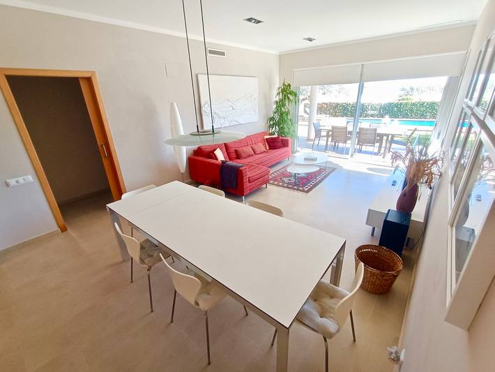 Casa rural para 8 personas, con jardín y terraza en La Ampolla - 4