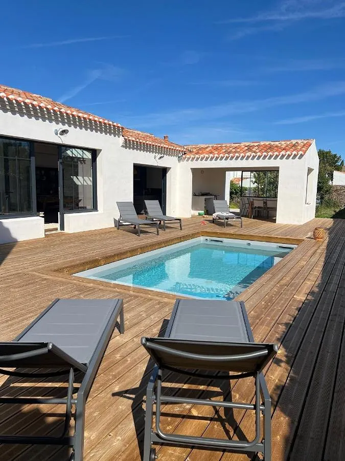 Chalet para 8 personas, con piscina y jardín - 1