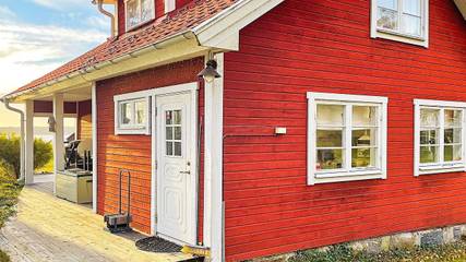 Ferienhaus für 5 Personen, mit Terrasse und Ausblick sowie Sauna, mit Haustier in Väddö