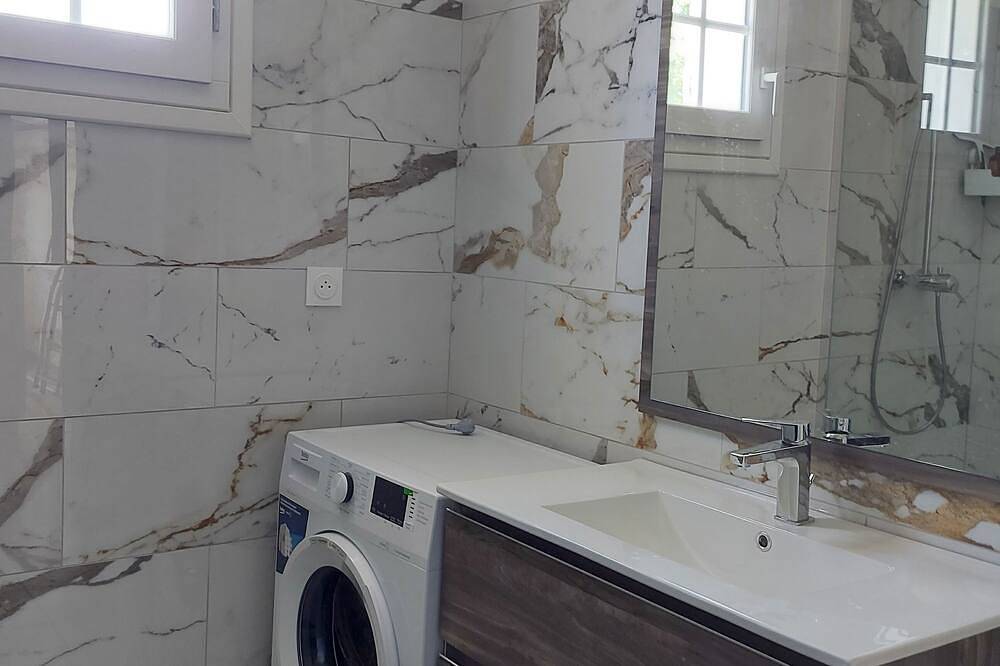 Maison individuelle calme avec grand jardin  à 10mn des halles de Milly La Forêt in Milly-la-Forêt, Parc naturel régional du Gâtinais français