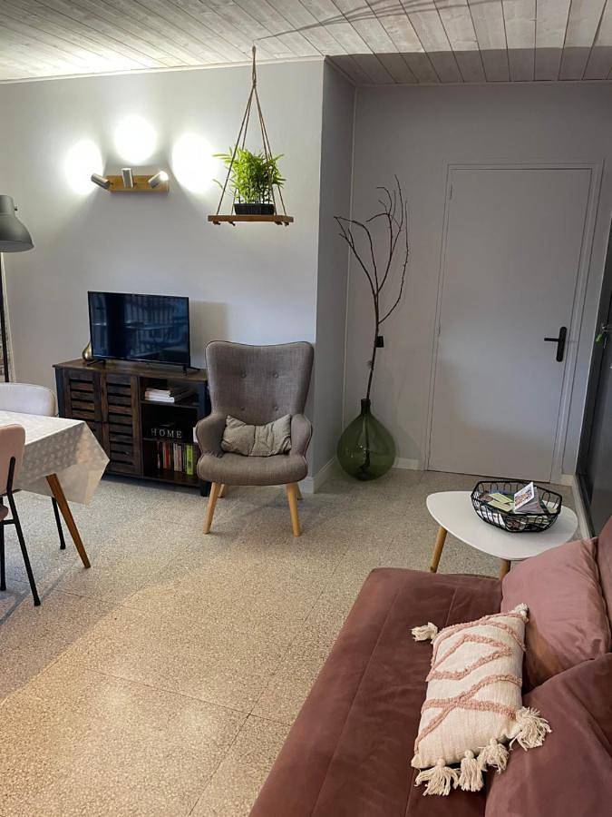 Appartement entier, Two-Bedroom Apartment in Vernet-les-Bains, Parc naturel régional des Pyrénées catalanes