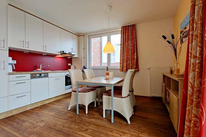 Ferienwohnung für 4 Personen, mit Balkon und Sauna in Duhnen - 3