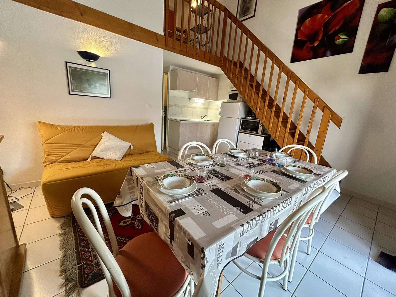 Villa Familiale 8 Pers. à 600m de la Plage avec Piscine et Terrasse Ensoleillée à Cap d'Agde in Cap d'Agde, Agde