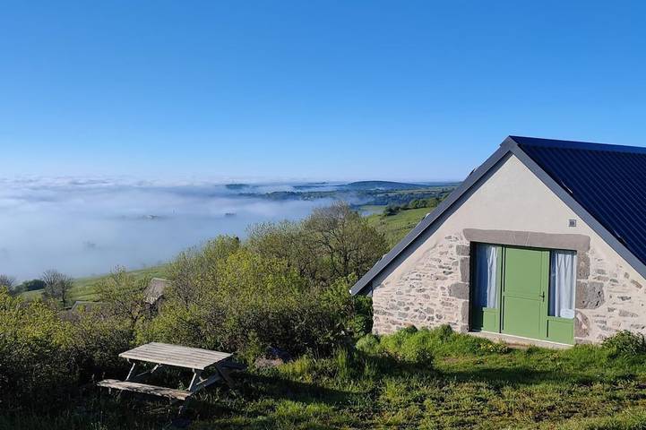 Location de vacances pour 2 personnes dans Anzat-le-Luguet