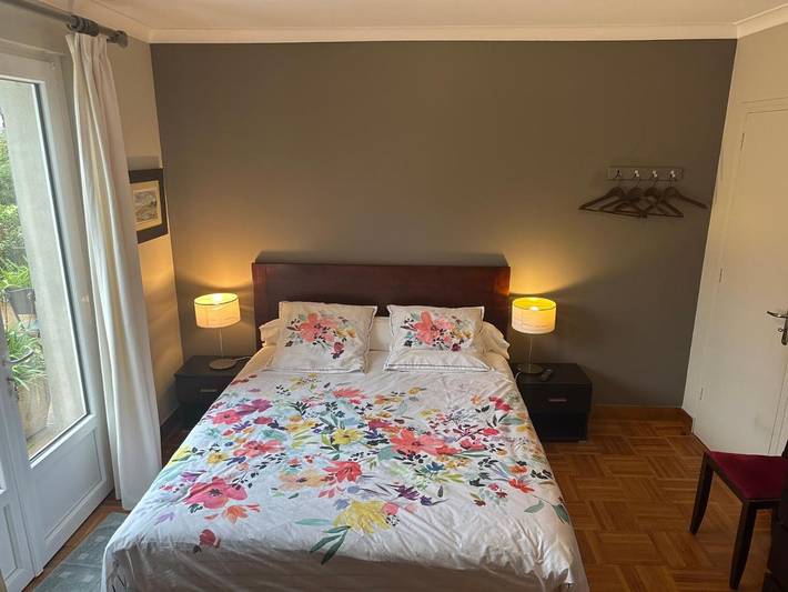 Location de vacances pour 2 personnes, avec vue et jardin à Plougoulm - 3