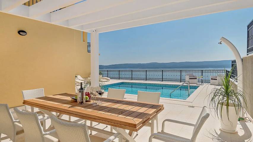 Villa pour 12 personnes, avec piscine ainsi que jardin et terrasse à Mimice - 3