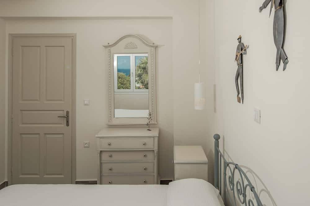 Erietta Superior Apartment mit zwei Schlafzimmern und Meerblick / Poolblick in Bochali, Zakynthos