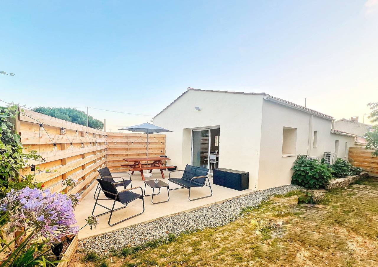 Maison de vacances proche Vendée Globe 6p' avec terrasse privée, Wi-Fi et climatisation in Sainte-Foy (Vendée), Vallée de la Loire
