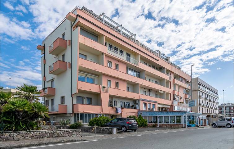 Gîte pour 6 personnes, avec Terrasse à Sarzana