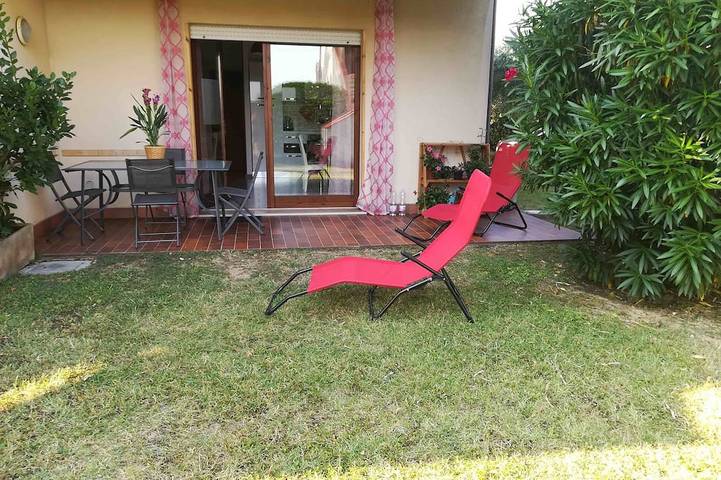 Ferienwohnung für 6 Personen, mit Pool und Garten