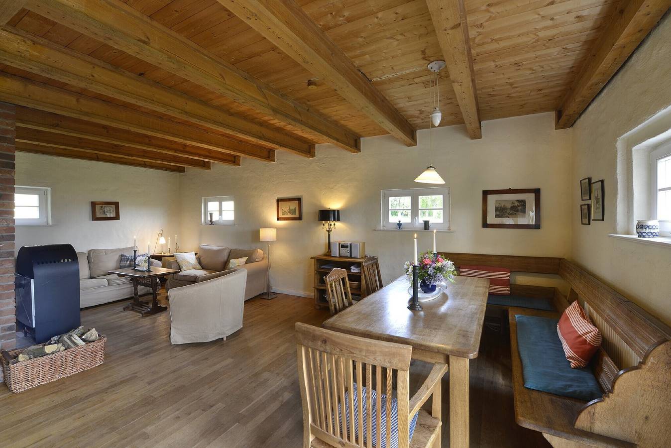 Ferienhaus "Gut Grubnow Rügen" mit Seeblick, privater Terrasse und Wlan in Neuenkirchen (Rügen), Rügen