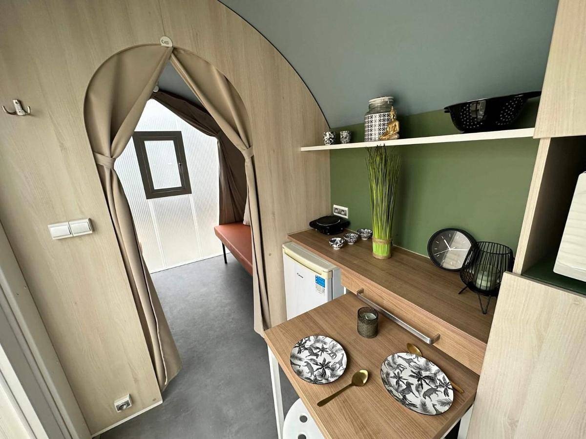 Camping Du Lion in Bourg-Saint-Andéol, Privas (arrondissement)
