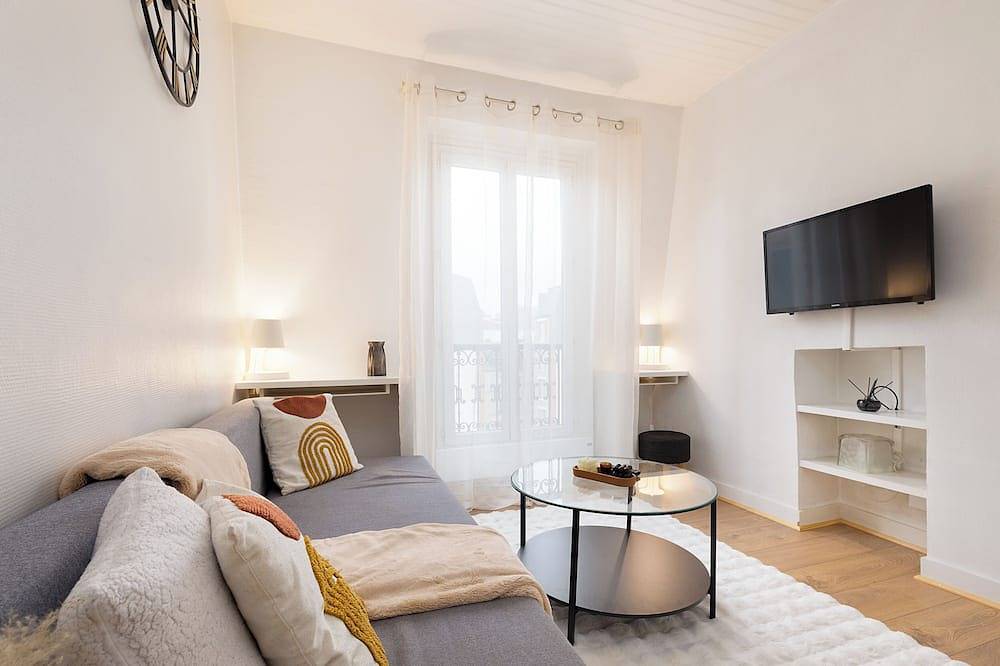 Ganze Ferienwohnung, Sacré-Coeur view, 2 min from Paris, Netflix & Cosy in Clichy, Hauts-de-Seine