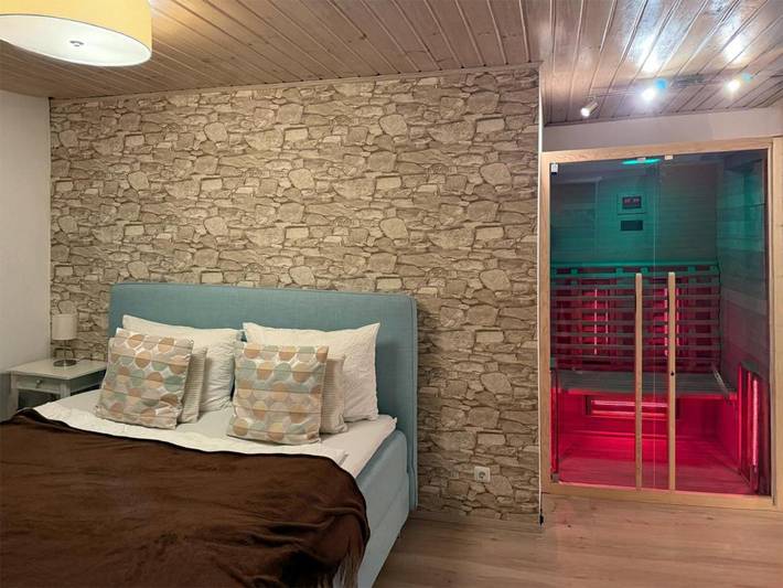 Ferienwohnung für 3 Personen, mit Balkon und Garten sowie Ausblick