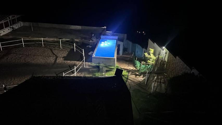 Cottage pour 15 personnes, avec jardin et terrasse ainsi que piscine et vue, animaux acceptés