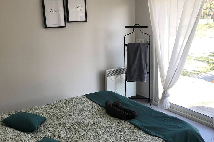 Location de vacances pour 6 personnes, avec jardin, animaux acceptés à Mazan - 2