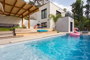 Villa pour 6 Personnes dans Vallauris, Région de Cannes, Photo 1