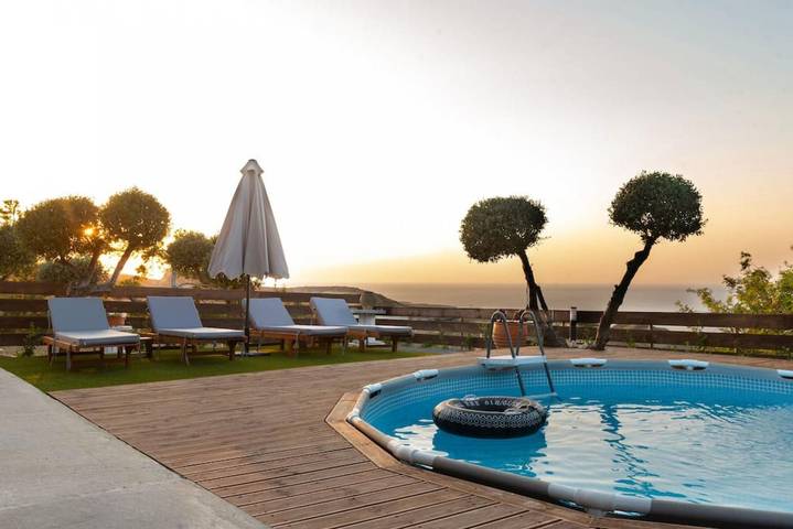 Holiday rental for 5 people, with Balcony and Garden as well as Pool and View in Hersonissos