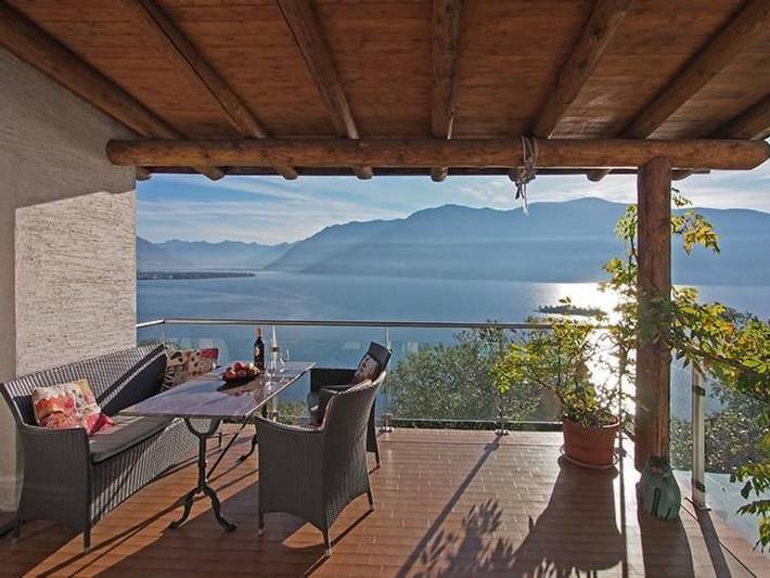 Ferienwohnung für 2 Personen, mit Terrasse in Ronco sopra Ascona