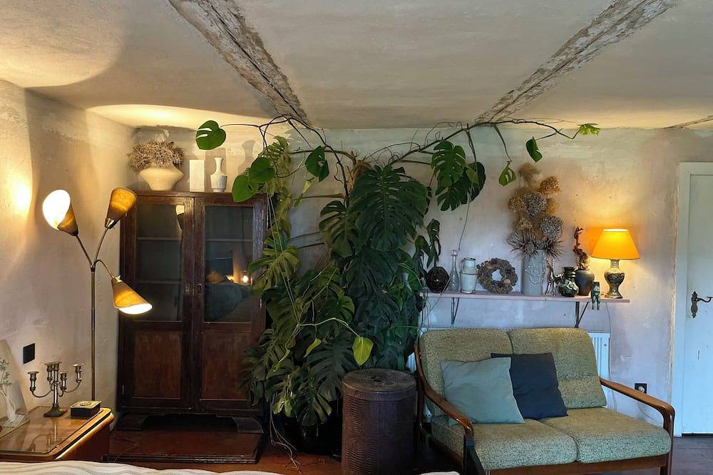 Ganze Wohnung, Kleines Paradies mit Private Sauna & Garten – nur 80 Min. von Berlin in Potzlow, Oberuckersee