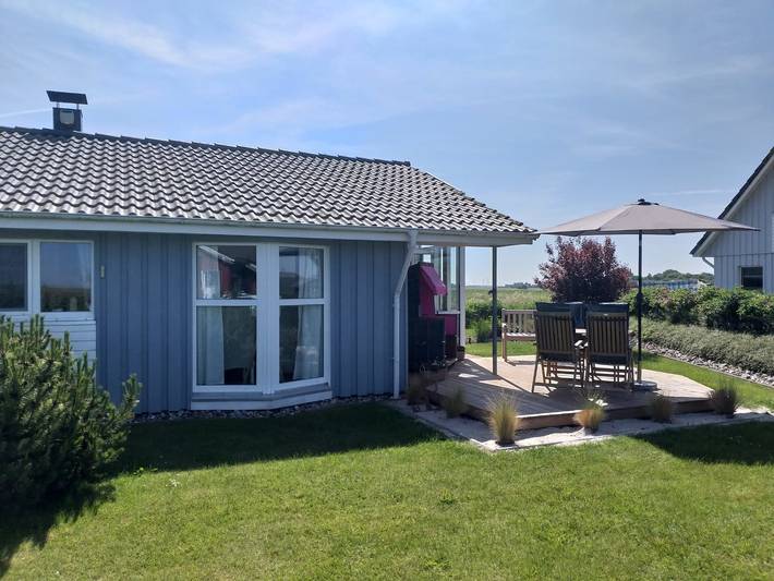 Ferienhaus für 4 Personen, mit Terrasse und Garten sowie Sauna in Wesselburenerkoog - 3