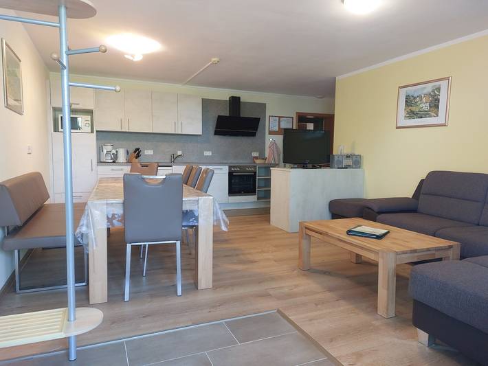 Gîte pour 7 personnes, avec Terrasse ainsi que Jardin et Sauna dans Morsdorf