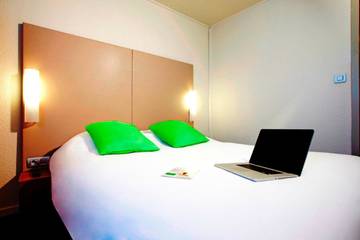 Hôtel pour 2 personnes, avec terrasse et vue à Gennevilliers
