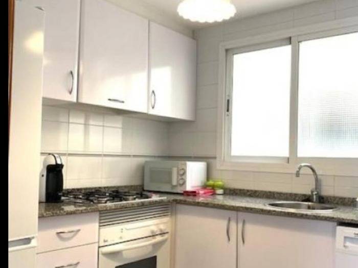 Apartamento vacacional entero, Apartamento de vacaciones para 4 personas in Sagunto, Costa de Valencia