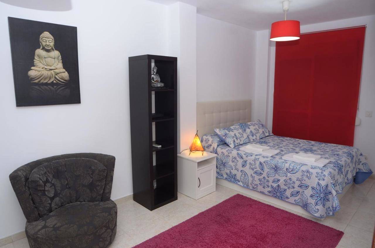 Double Room with Private External Bathroom in Altstadt Málaga, Malaga