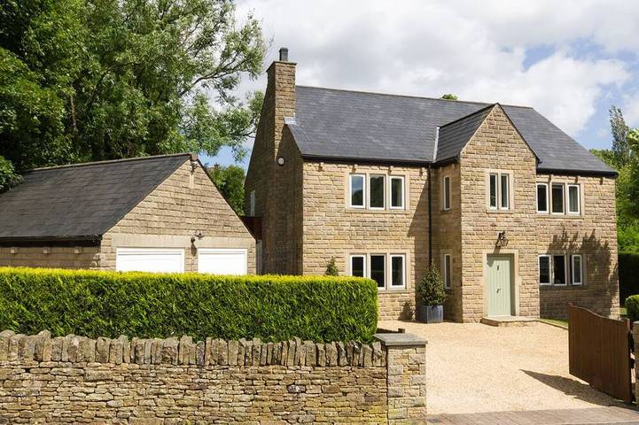 Gîte pour 12 personnes, avec jardin à Glossop