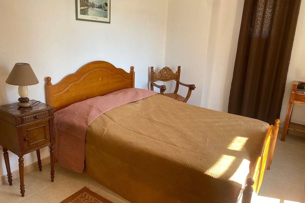 Provence-Villa mit Pool für 8 Personen. in Carcès, Brignoles Region