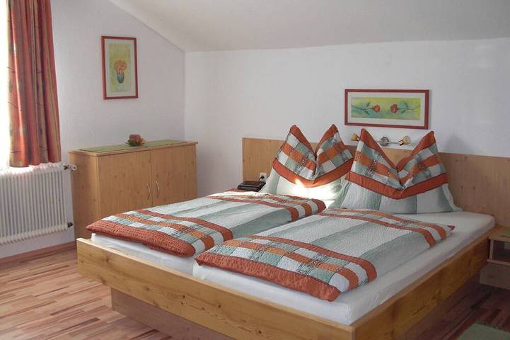 Ferienwohnung für 5 Personen, mit Garten, mit Haustier in Irrsee - 2