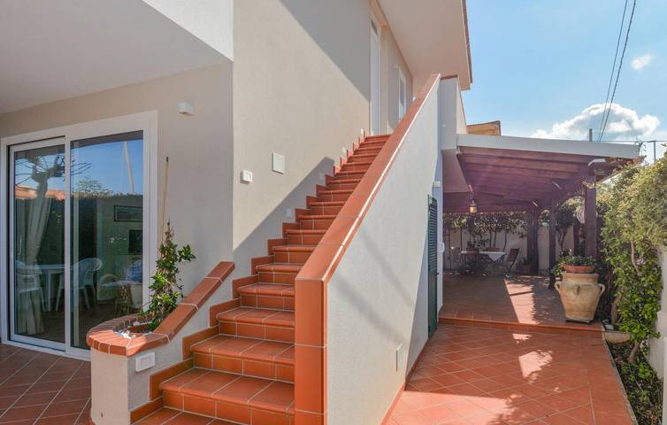 Apartamento vacacional entero, Apartamento con vistas al mar cerca de la playa de Porto Salvo in Marina di Modica, Módica