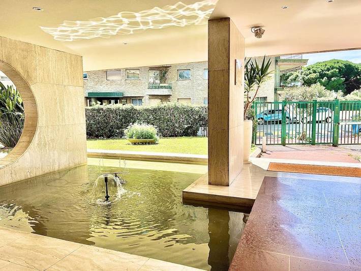 Gîte pour 4 personnes, avec balcon et vue dans Bijou Plage Cannes - 2