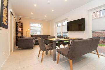 Ferienhaus für 8 Personen, mit Garten und Terrasse in Norden und Umgebung