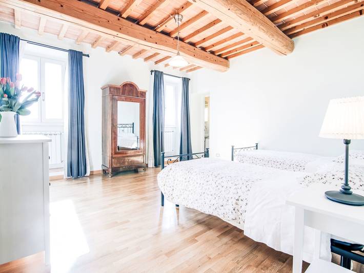 Appartamento intero, Wohnung "L'Arancio" mit Privatparkplatz in Uzzano, Provincia di Pistoia