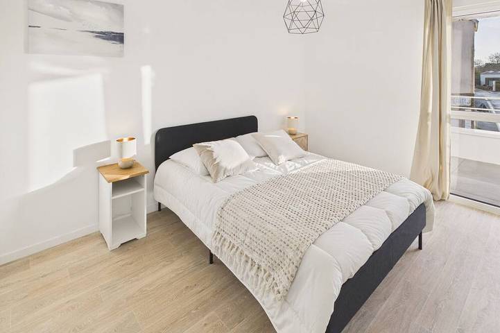Appartement entier, Plein centre ville - Appart pour 2 avec balcon in Pont-l'Abbé, Côte de Cornouaille