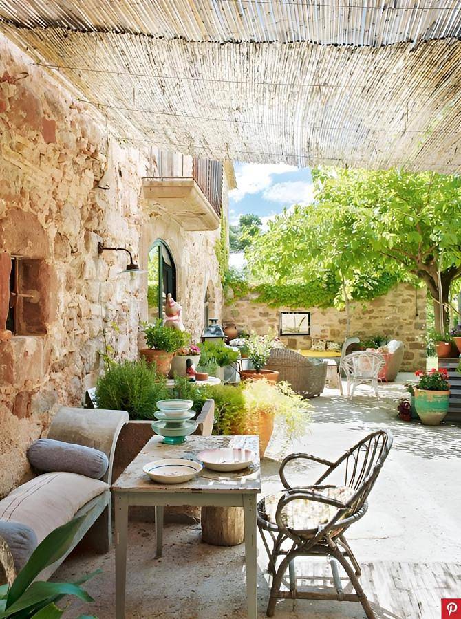 Chalet para 12 personas, con vistas además de jardín y piscina en Valles Occidental