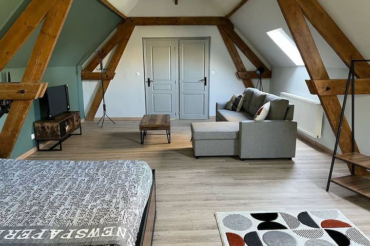 Location de vacances pour 8 personnes, avec jardin à Sailly-sur-la-Lys